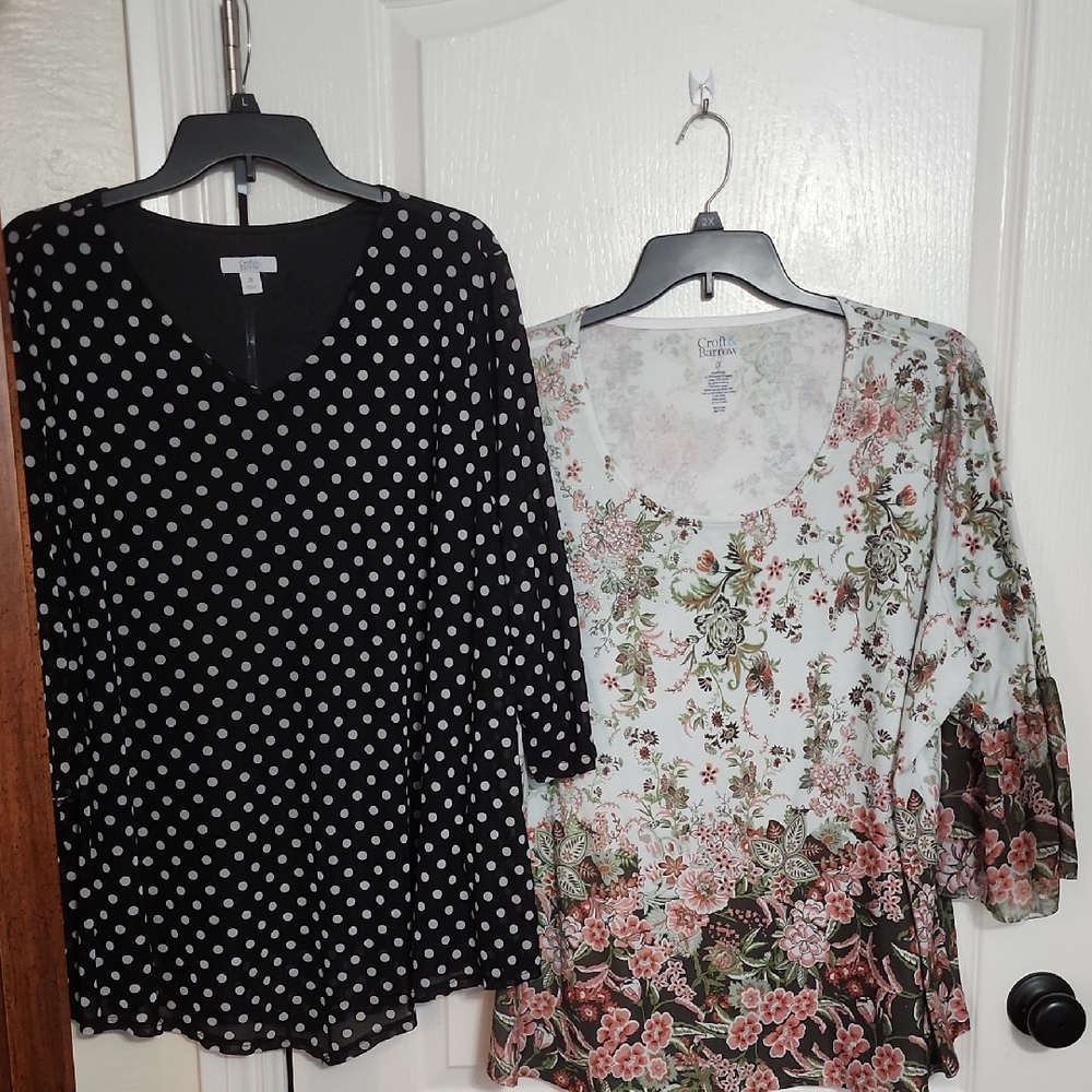 Croft & Barrow Black Polkadot & Floral Blouse